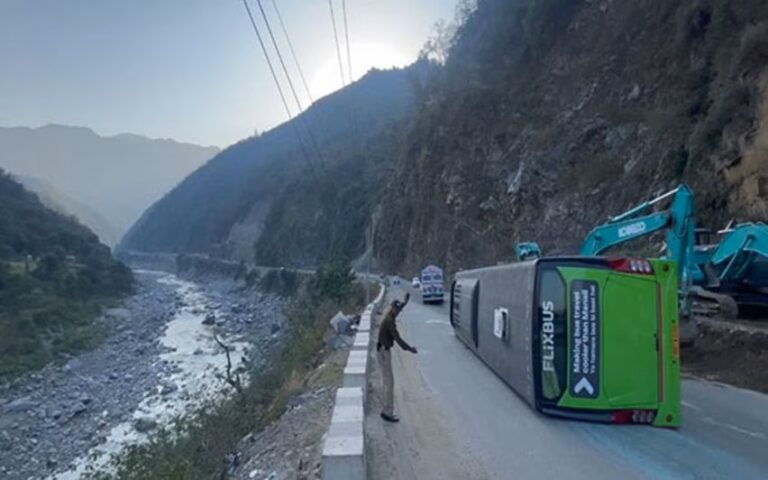 31 Injured in Bus Accident in Mandi District