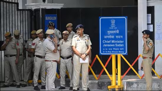 Delhi-Police-said-no-frisking-is-done-for-the-Jan-_1755715237874